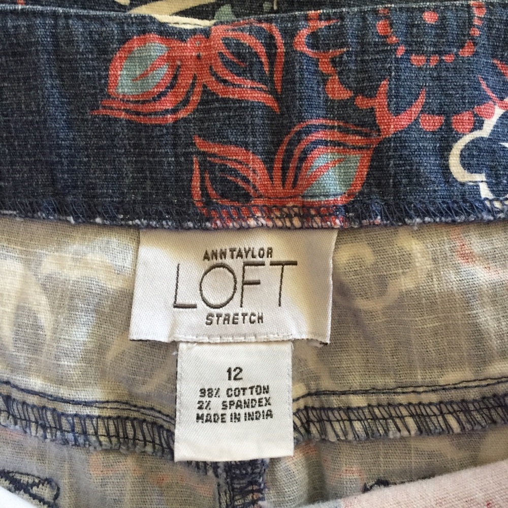 Ann Taylor Loft Denim Mini Skirt Size 12 - Picture 5 of 7
